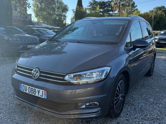 Aperçu de la photo 2 du véhicule VOLKSWAGEN TOURAN