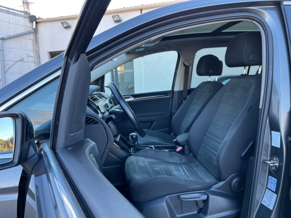 Aperçu de la photo 14 du véhicule VOLKSWAGEN TOURAN