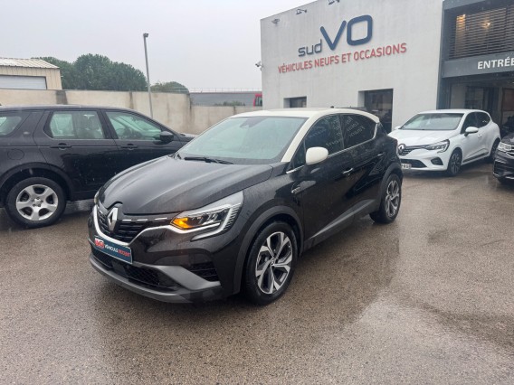 Aperçu de la photo 2 du véhicule RENAULT CAPTUR