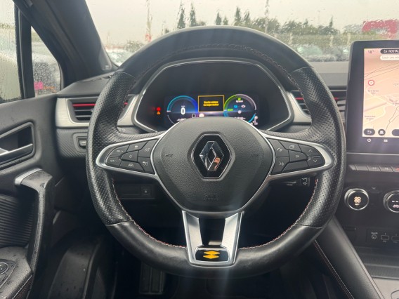 Aperçu de la photo 12 du véhicule RENAULT CAPTUR