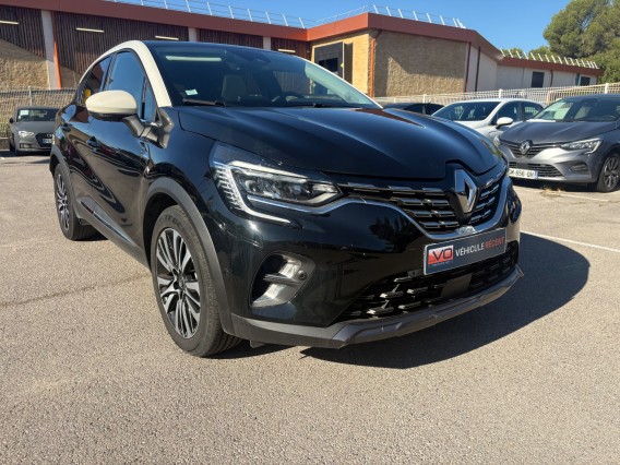Aperçu de la photo 2 du véhicule RENAULT CAPTUR