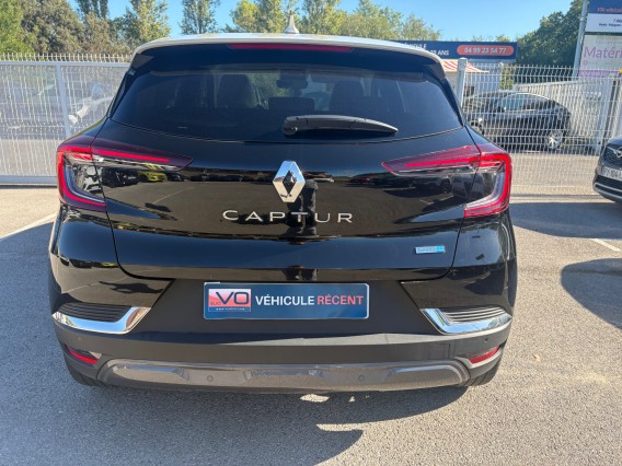 Aperçu de la photo 5 du véhicule RENAULT CAPTUR