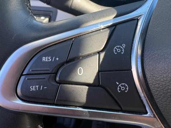 Aperçu de la photo 19 du véhicule RENAULT CAPTUR