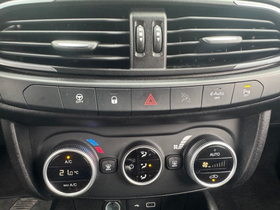 Aperçu de la photo 18 du véhicule FIAT TIPO SW MY23