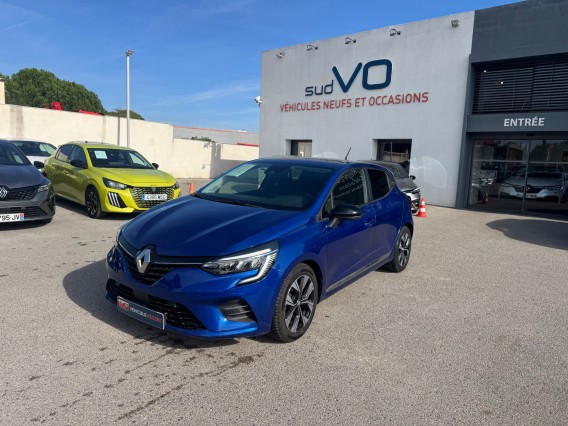 Aperçu de la photo 2 du véhicule RENAULT CLIO V