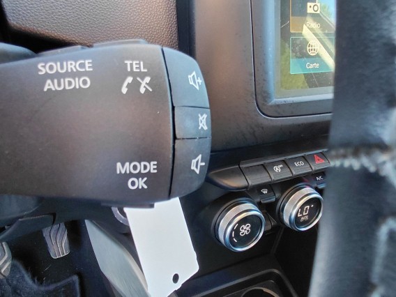 Aperçu de la photo 16 du véhicule DACIA DUSTER