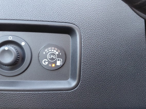 Aperçu de la photo 20 du véhicule DACIA DUSTER