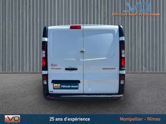 Aperçu de la photo 6 du véhicule RENAULT TRAFIC FOURGON