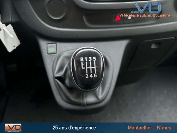 Aperçu de la photo 14 du véhicule RENAULT TRAFIC COMBI