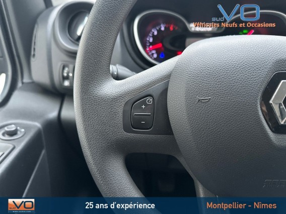 Aperçu de la photo 19 du véhicule RENAULT TRAFIC COMBI