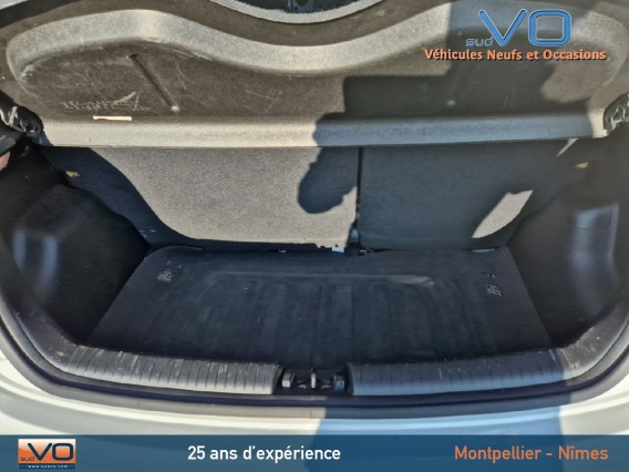 Aperçu de la photo 18 du véhicule HYUNDAI i10