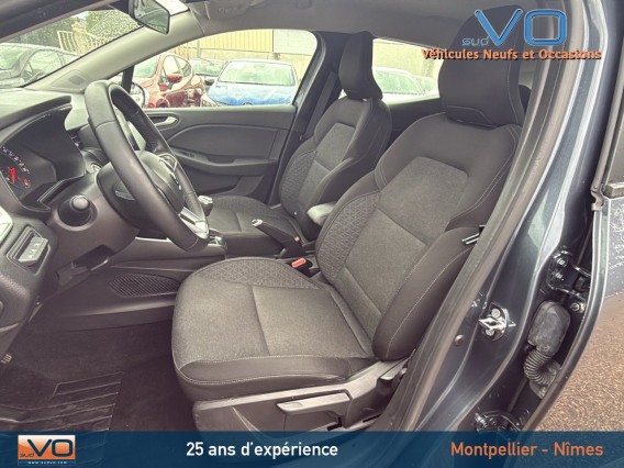 Aperçu de la photo 16 du véhicule RENAULT CLIO V