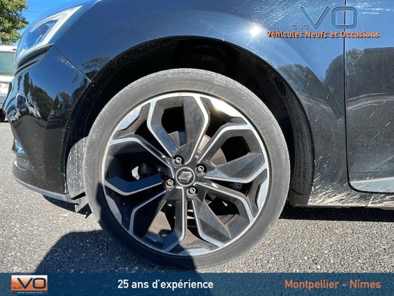 Aperçu de la photo 19 du véhicule RENAULT CLIO IV