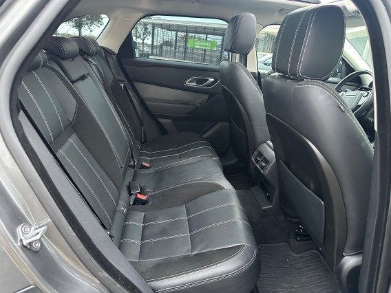 Aperçu de la photo 32 du véhicule LAND-ROVER RANGE ROVER VELAR