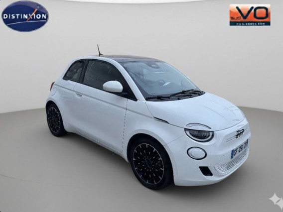 Photo du véhicule FIAT 500e BERLINE MY22 SERIE 1 STEP 1