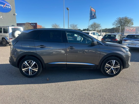 Aperçu de la photo 7 du véhicule PEUGEOT 3008