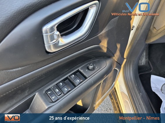 Aperçu de la photo 21 du véhicule JEEP COMPASS