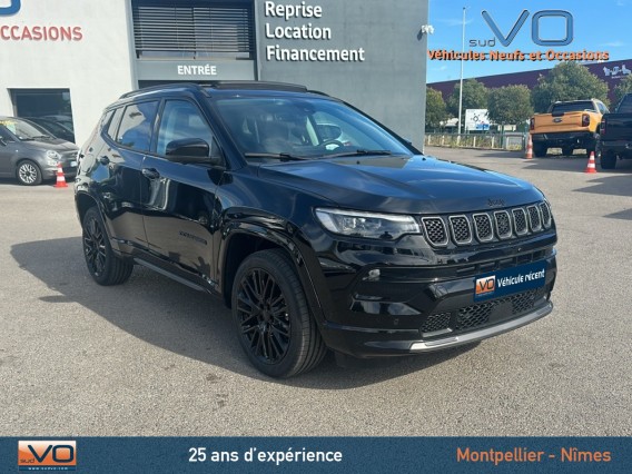 Aperçu de la photo 30 du véhicule JEEP COMPASS