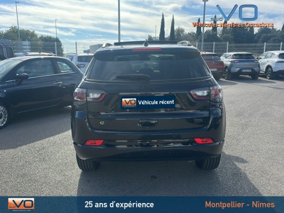 Aperçu de la photo 35 du véhicule JEEP COMPASS