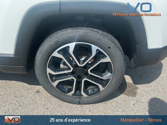 Aperçu de la photo 19 du véhicule JEEP COMPASS