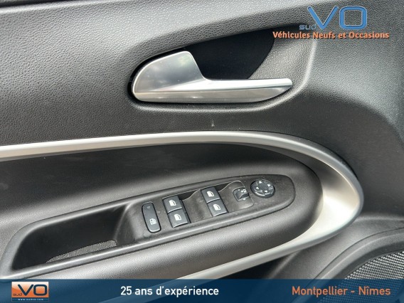 Aperçu de la photo 13 du véhicule JEEP AVENGER