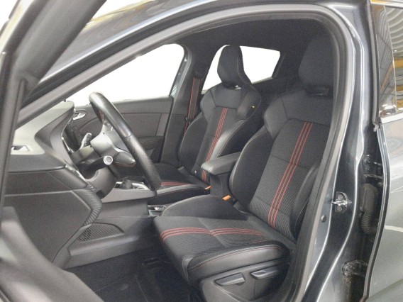 Aperçu de la photo 11 du véhicule RENAULT CLIO V