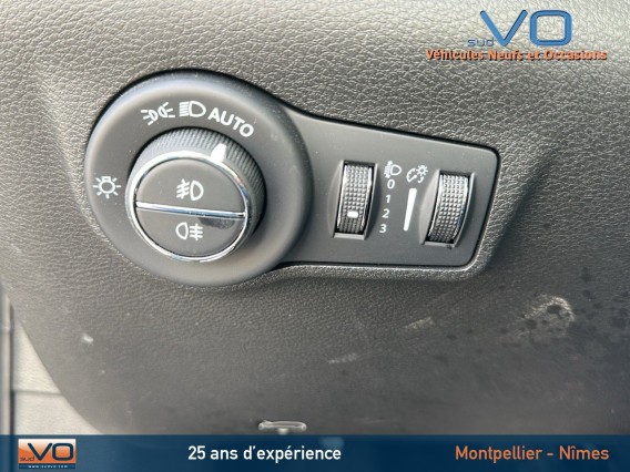 Aperçu de la photo 15 du véhicule JEEP COMPASS