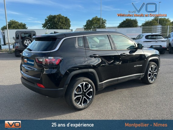 Aperçu de la photo 32 du véhicule JEEP COMPASS