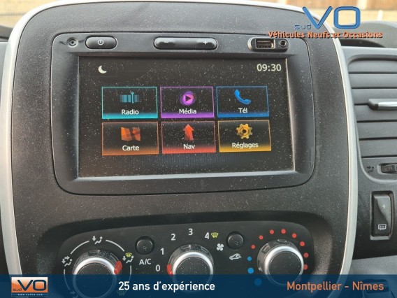 Aperçu de la photo 14 du véhicule RENAULT TRAFIC FOURGON