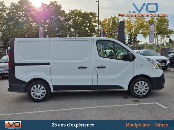 Aperçu de la photo 31 du véhicule RENAULT TRAFIC FOURGON