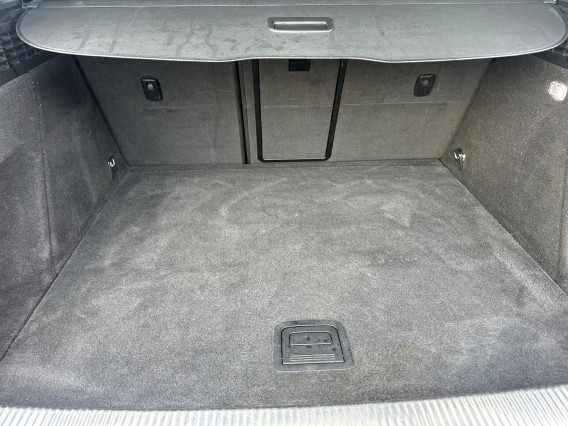 Aperçu de la photo 10 du véhicule AUDI Q3