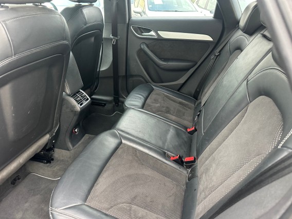 Aperçu de la photo 12 du véhicule AUDI Q3