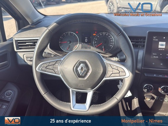 Aperçu de la photo 10 du véhicule RENAULT CLIO V