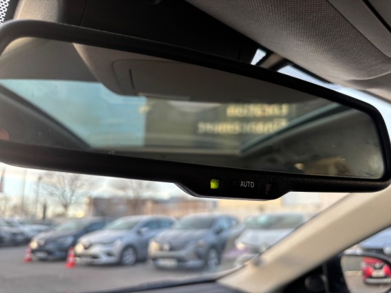 Aperçu de la photo 8 du véhicule TOYOTA AURIS TOURING SPORTS MY17