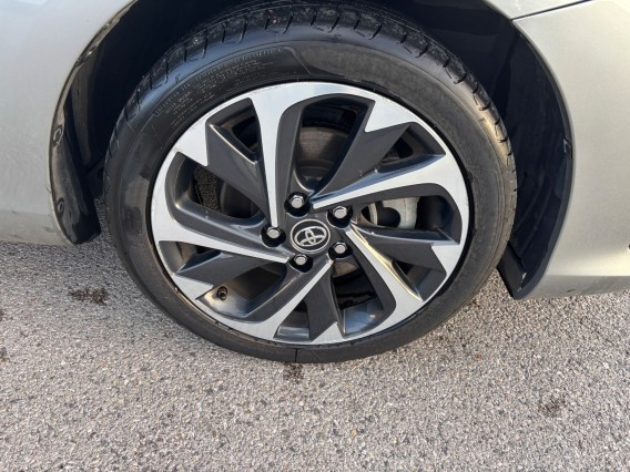 Aperçu de la photo 19 du véhicule TOYOTA AURIS TOURING SPORTS MY17