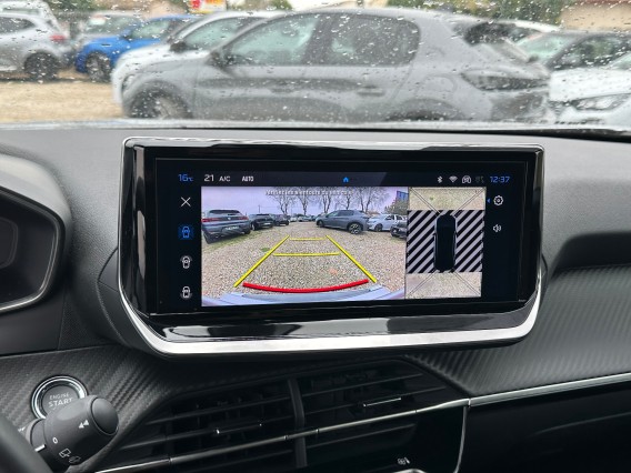 Aperçu de la photo 12 du véhicule PEUGEOT 2008