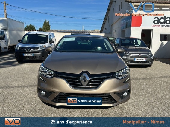 Aperçu de la photo 35 du véhicule RENAULT MEGANE IV BERLINE