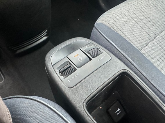 Aperçu de la photo 19 du véhicule FIAT 500e BERLINE MY22 SERIE 1 STEP 2