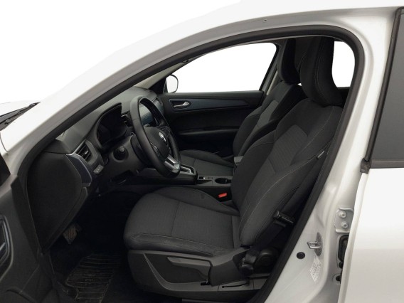 Aperçu de la photo 2 du véhicule RENAULT ARKANA