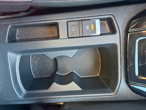 Aperçu de la photo 12 du véhicule VOLKSWAGEN T-ROC