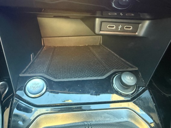 Aperçu de la photo 14 du véhicule VOLKSWAGEN T-ROC