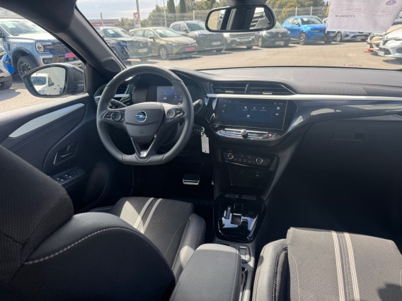 Aperçu de la photo 8 du véhicule OPEL CORSA