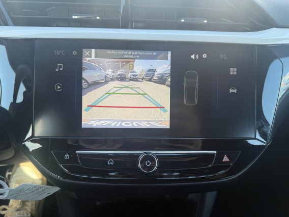 Aperçu de la photo 18 du véhicule OPEL CORSA