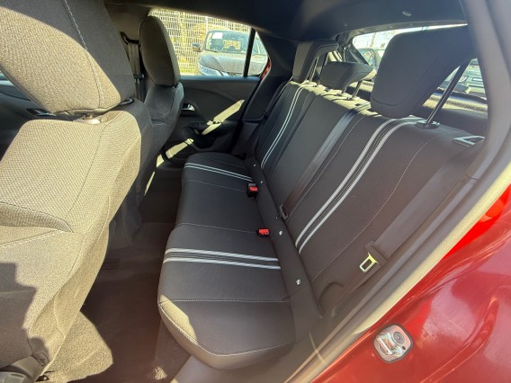 Aperçu de la photo 19 du véhicule OPEL CORSA