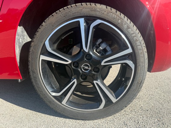 Aperçu de la photo 23 du véhicule OPEL CORSA