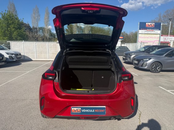 Aperçu de la photo 24 du véhicule OPEL CORSA