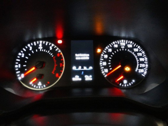 Aperçu de la photo 13 du véhicule RENAULT CLIO V