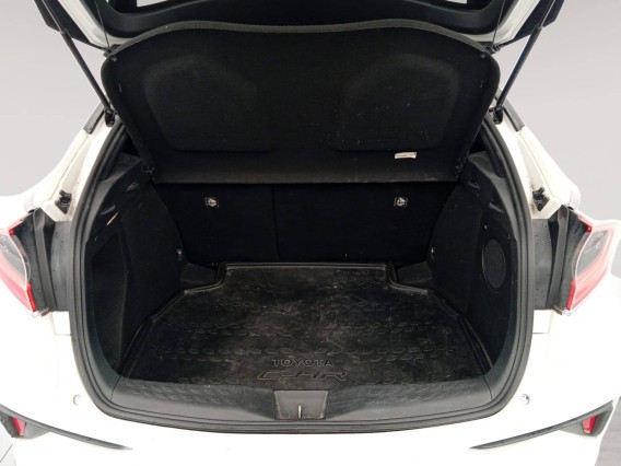 Aperçu de la photo 36 du véhicule TOYOTA C-HR HYBRIDE