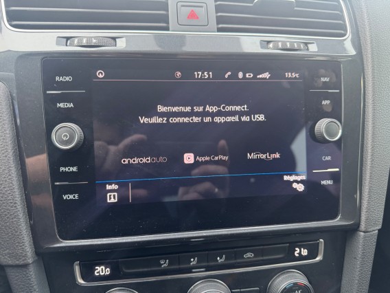 Aperçu de la photo 16 du véhicule VOLKSWAGEN GOLF