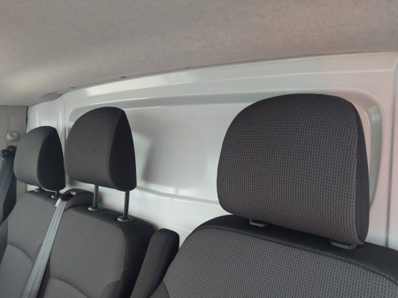 Aperçu de la photo 10 du véhicule RENAULT TRAFIC FOURGON